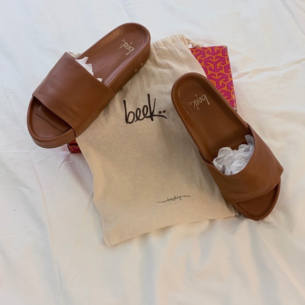 beek Brown leather platform Slide Sandals